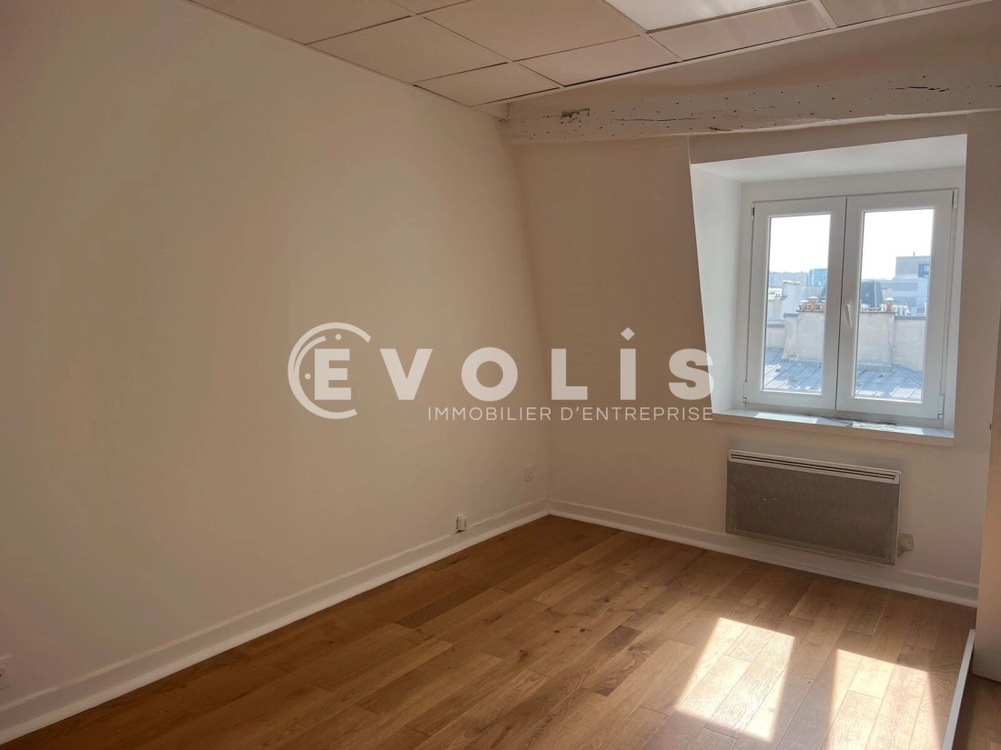 Photo 3 – location bureaux	PARIS (75012)