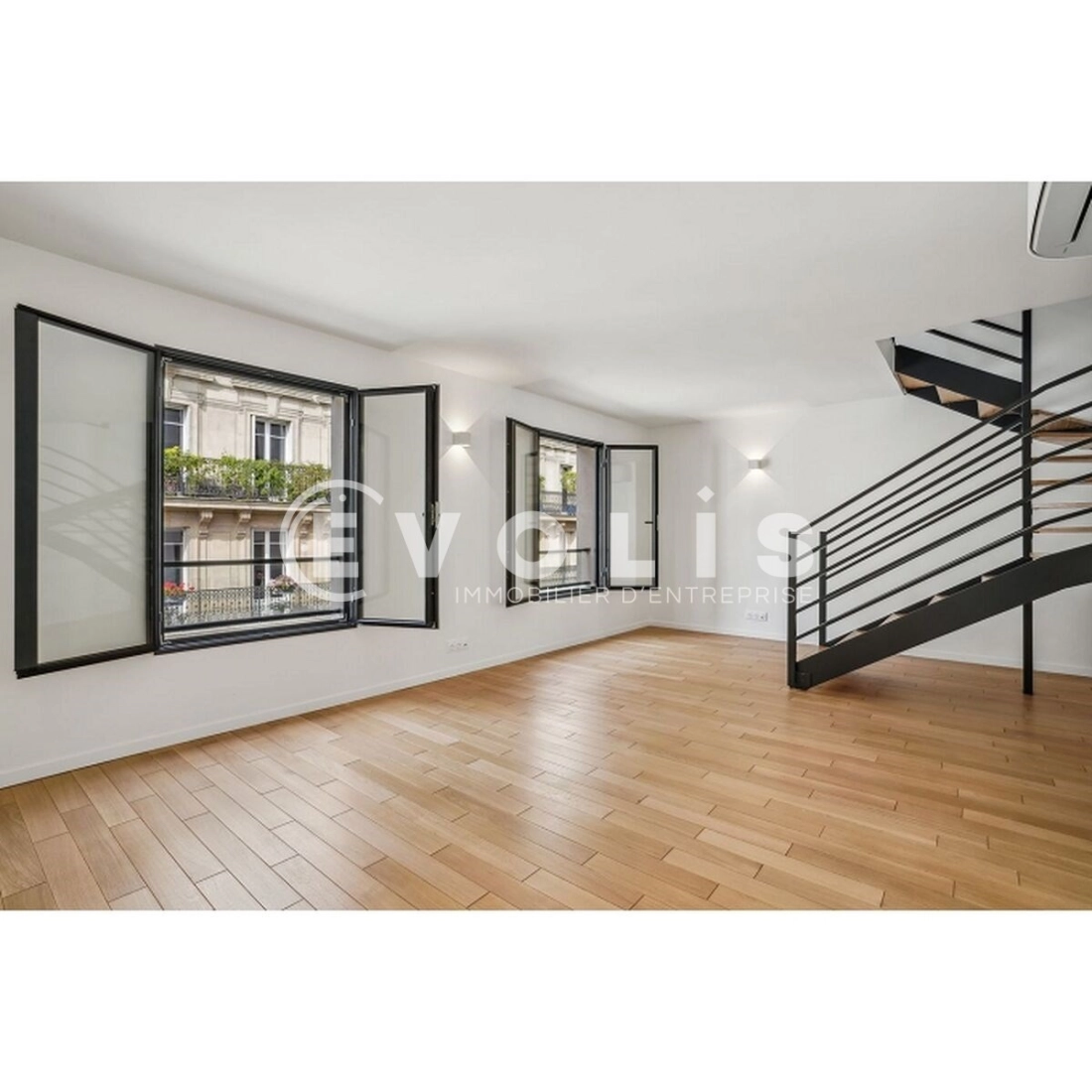 Photo 2 – vente bureaux	PARIS (75017)