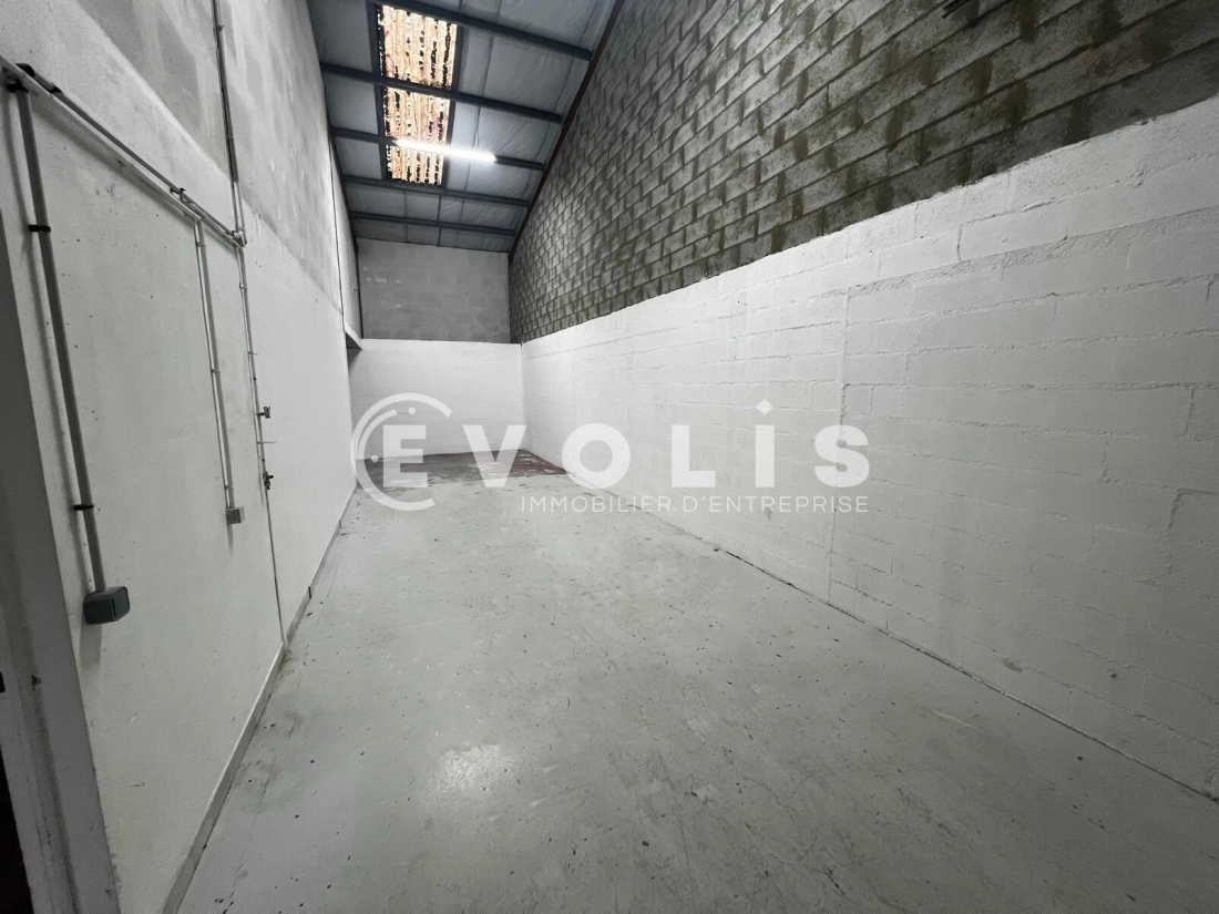 Photo 5 – location Entrepôts / activités	LISSES (91090)