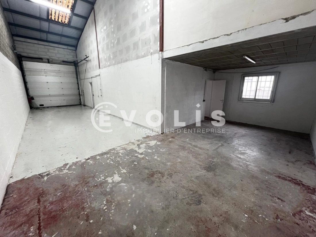 Photo 4 – location Entrepôts / activités	LISSES (91090)