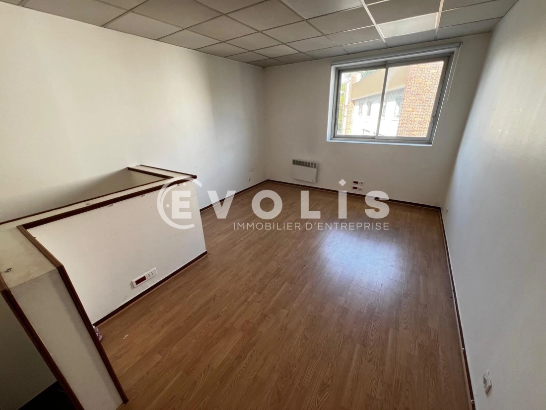 Photo 13 – location Entrepôts / activités	LISSES (91090)