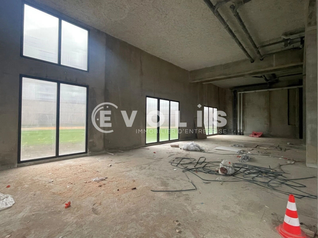 Photo 10 – vente Entrepôts / activités	BORDEAUX (33300)