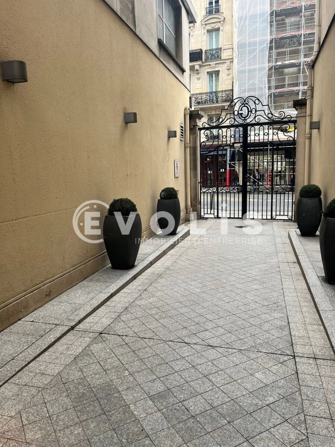 Photo 9 – location bureaux	PARIS (75009)