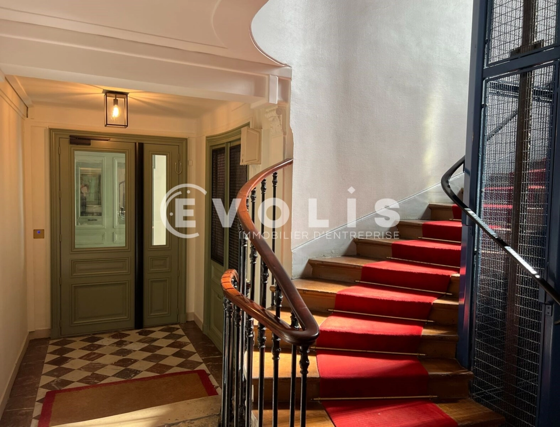 Photo 11 – location bureaux	PARIS (75010)