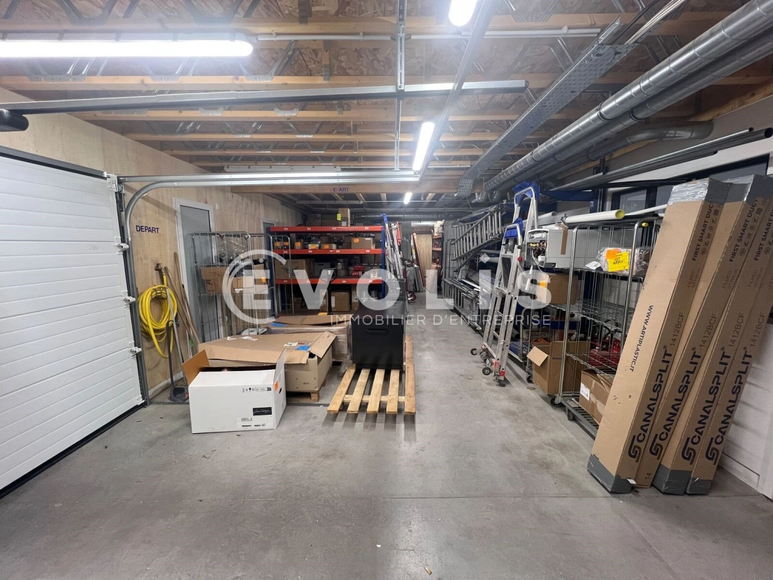 Photo 3 – vente Entrepôts / activités	SAINT MAUR DES FOSSES (94100)