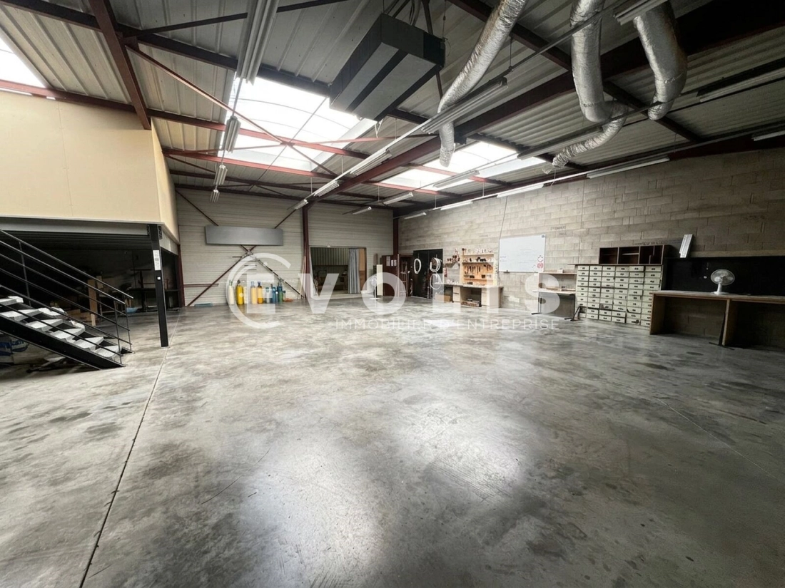 Photo 3 – location Entrepôts / activités	BONDOUFLE (91070)
