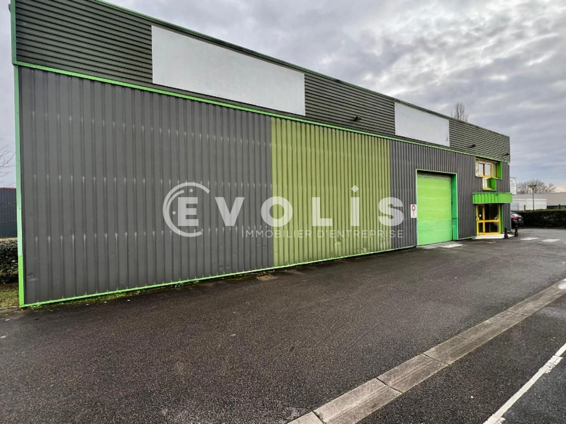 Photo 7 – location Entrepôts / activités	ETRECHY (91580)