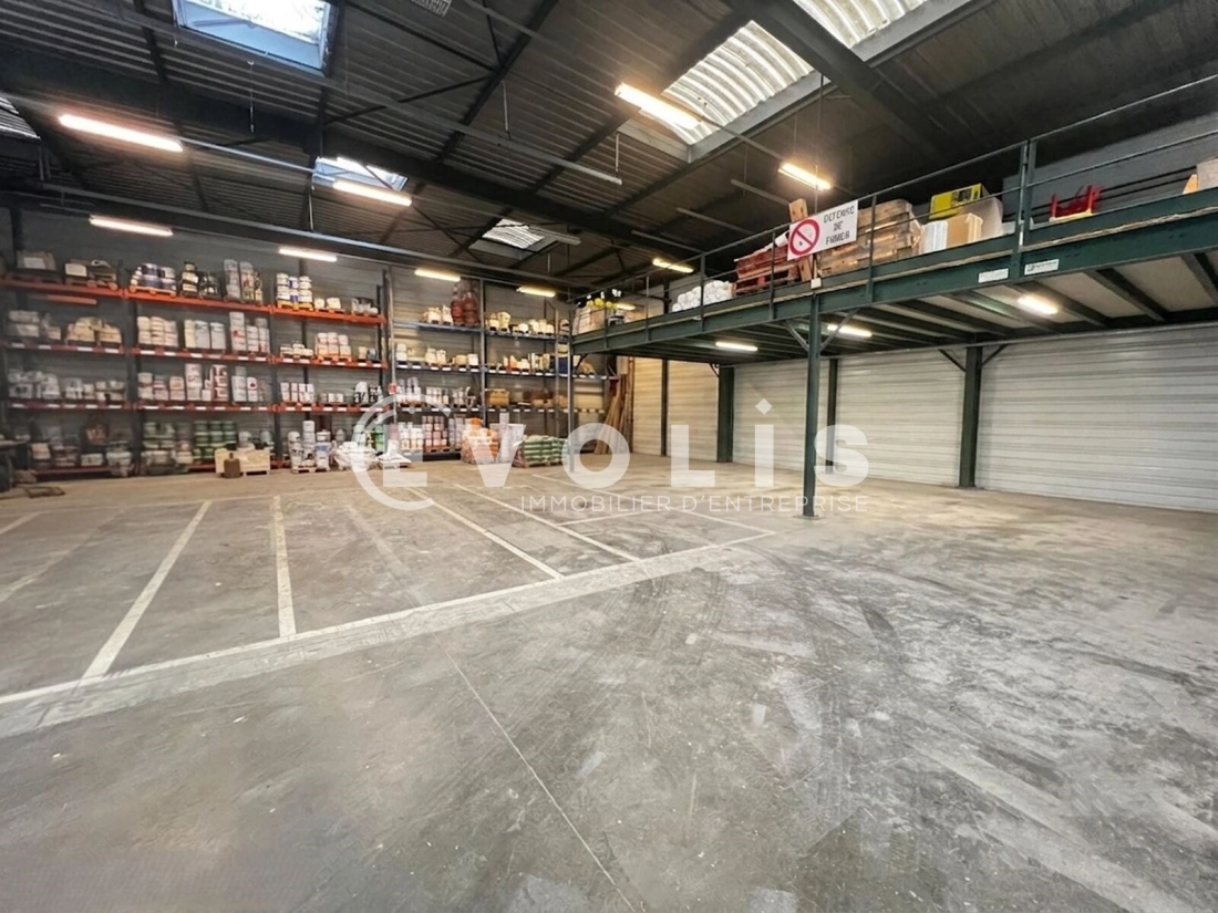 Photo 3 – location Entrepôts / activités	ETRECHY (91580)