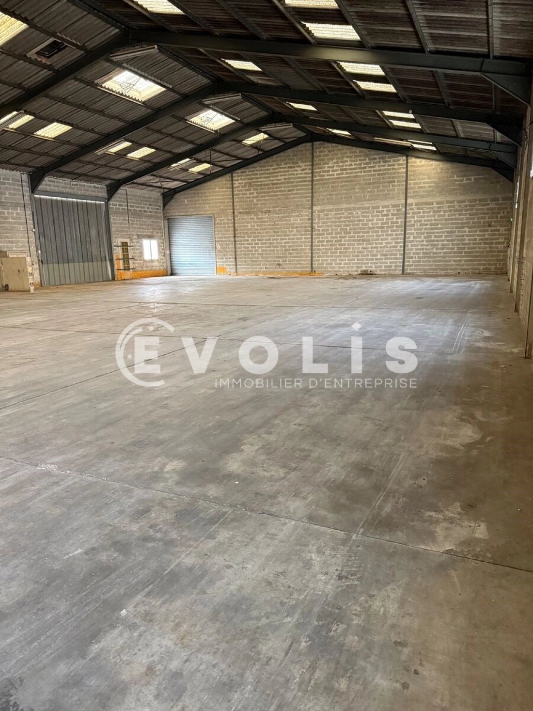 Photo 5 – location Entrepôts / activités	AVIGNON (84000)