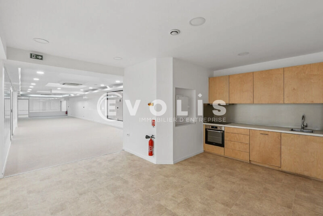 Photo 7 – vente bureaux	PARIS (75011)