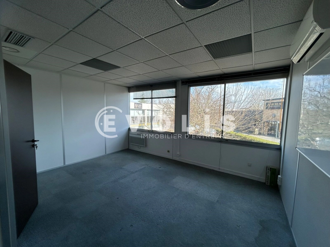 Photo 12 – location bureaux	MERIGNAC (33700)