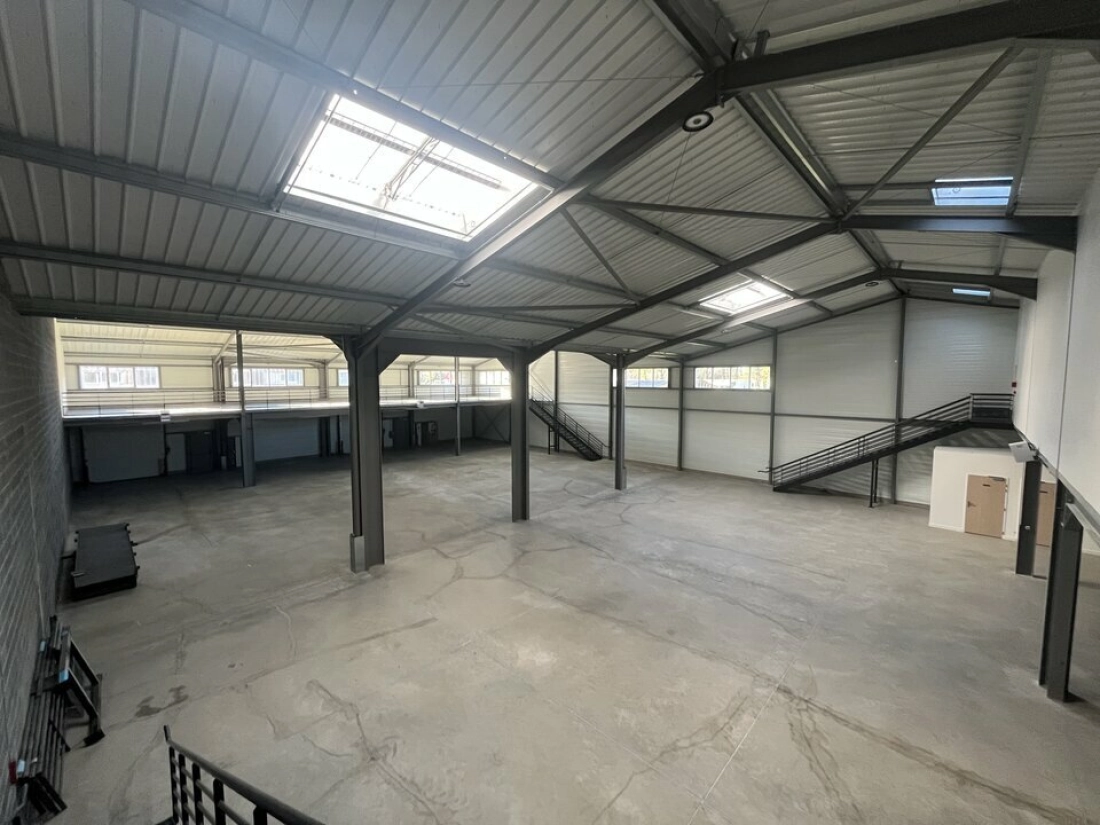 Photo 4 – location Entrepôts / activités	PAU (64000)