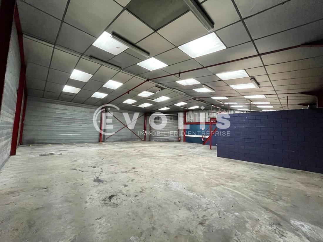 Photo 3 – location Entrepôts / activités	CARBON BLANC (33560)