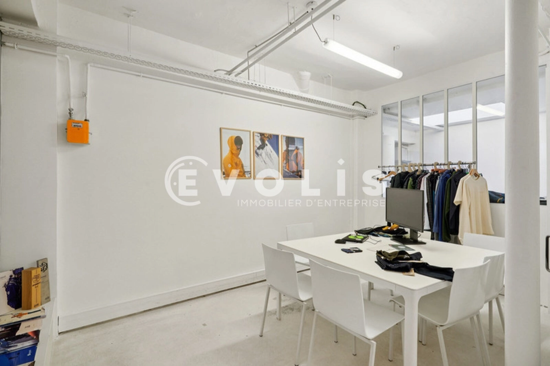 Photo 10 – vente bureaux	PARIS (75010)