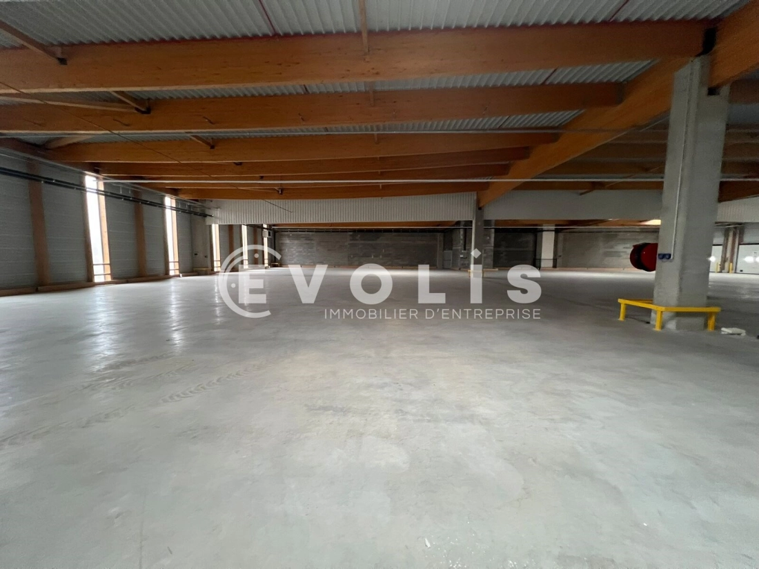 Photo 10 – location Entrepôts / activités	LYON (69007)