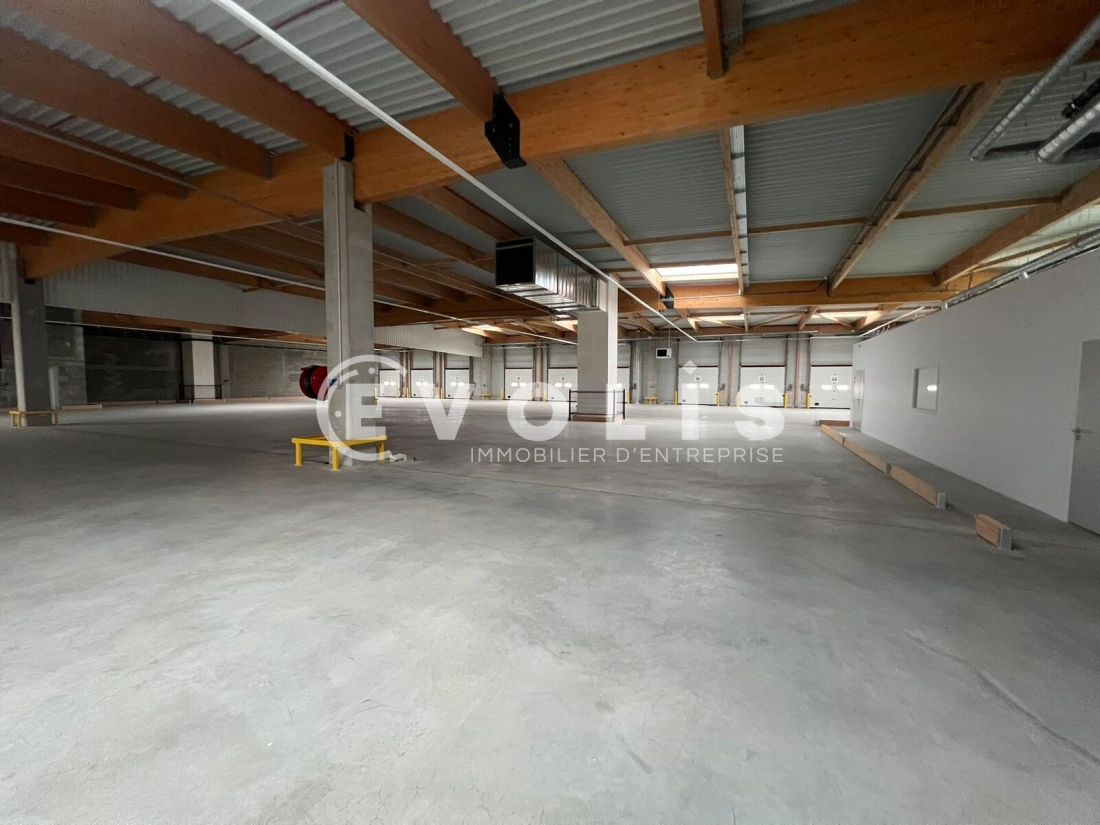 Photo 11 – location Entrepôts / activités	LYON (69007)