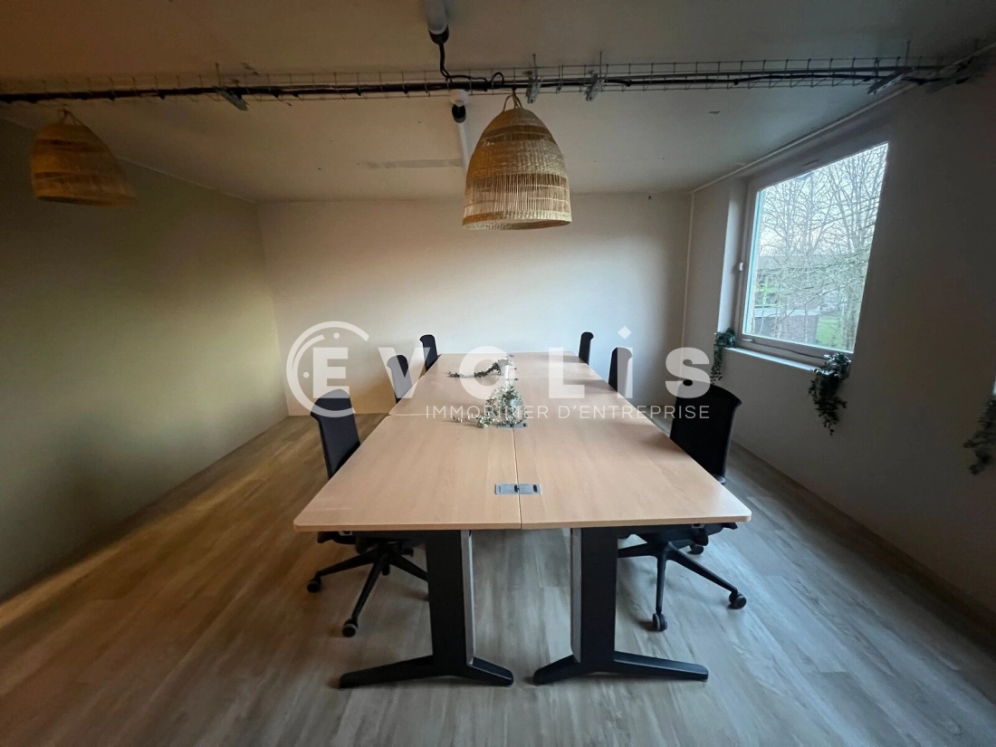 Photo 3 – vente bureaux	LOGNES (77185)