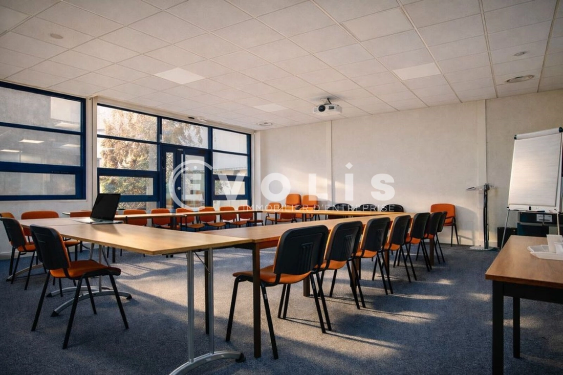 Photo 4 – location bureaux	PARIS (75018)