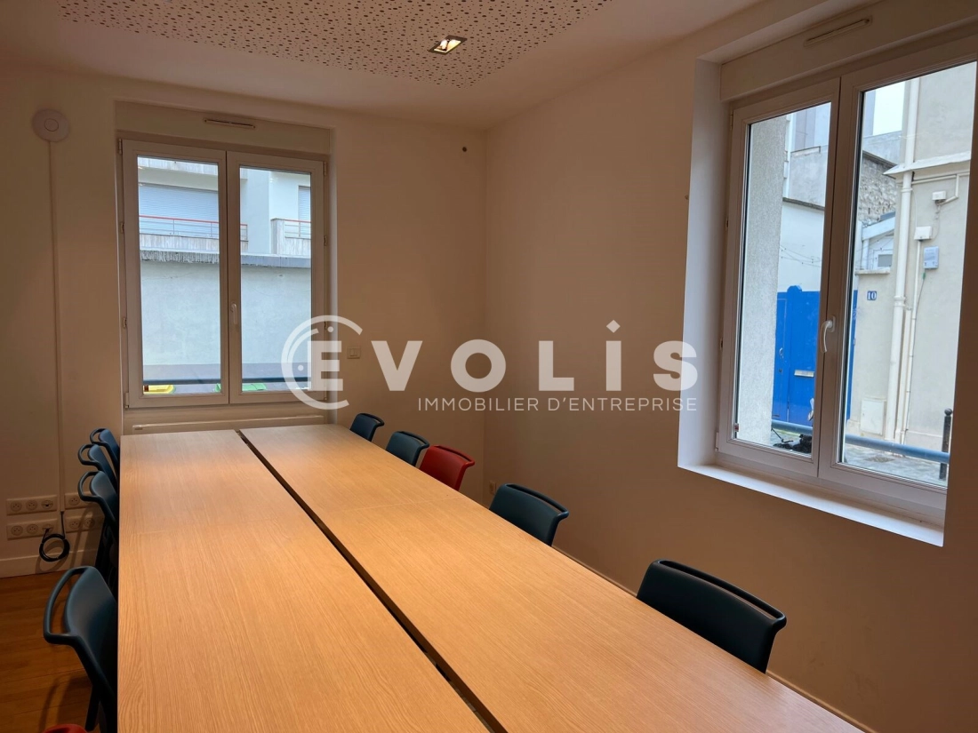 Photo 2 – location bureaux	PARIS (75018)