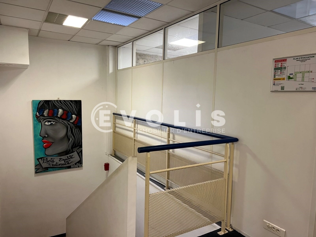 Photo 9 – location bureaux	PARIS (75018)
