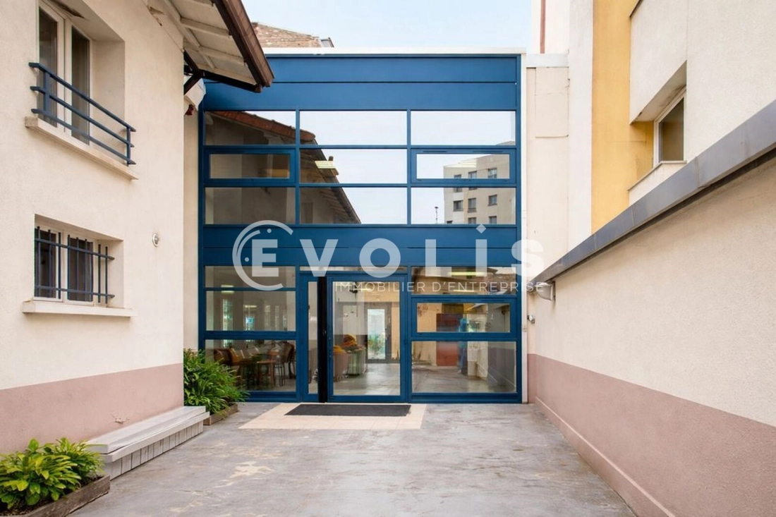 Photo 1 – location bureaux	PARIS (75018)