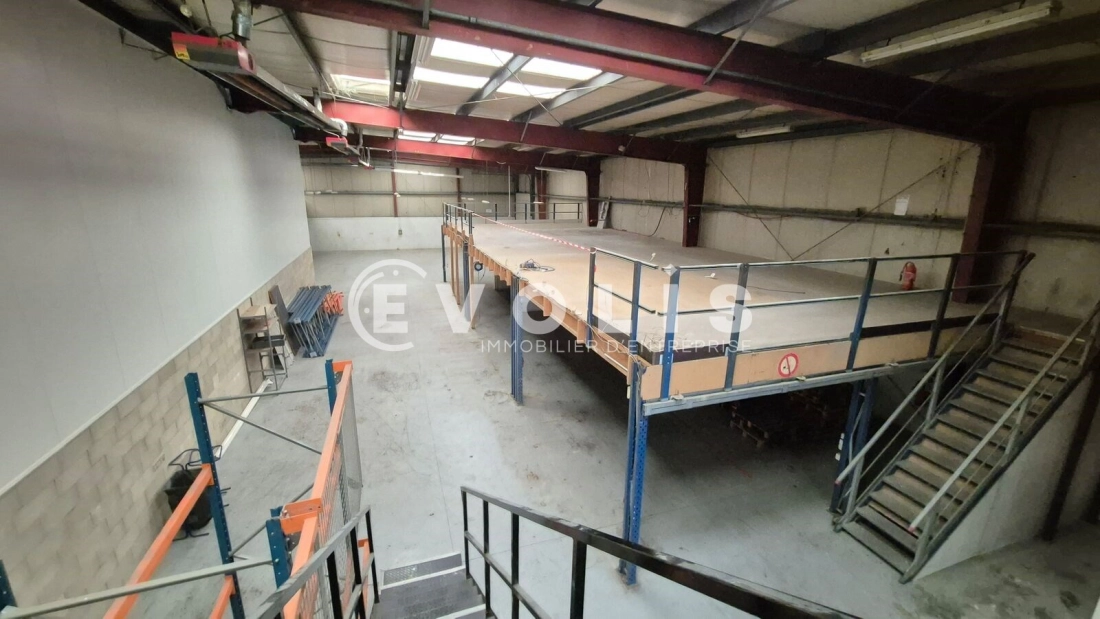 Photo 8 – location Entrepôts / activités	LAGNY SUR MARNE (77400)