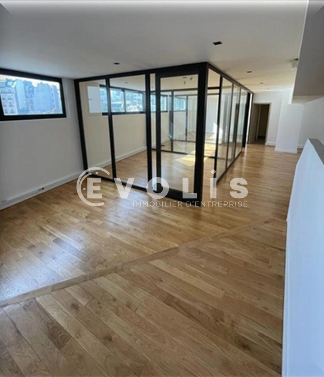 Photo 5 – location bureaux	PARIS (75016)