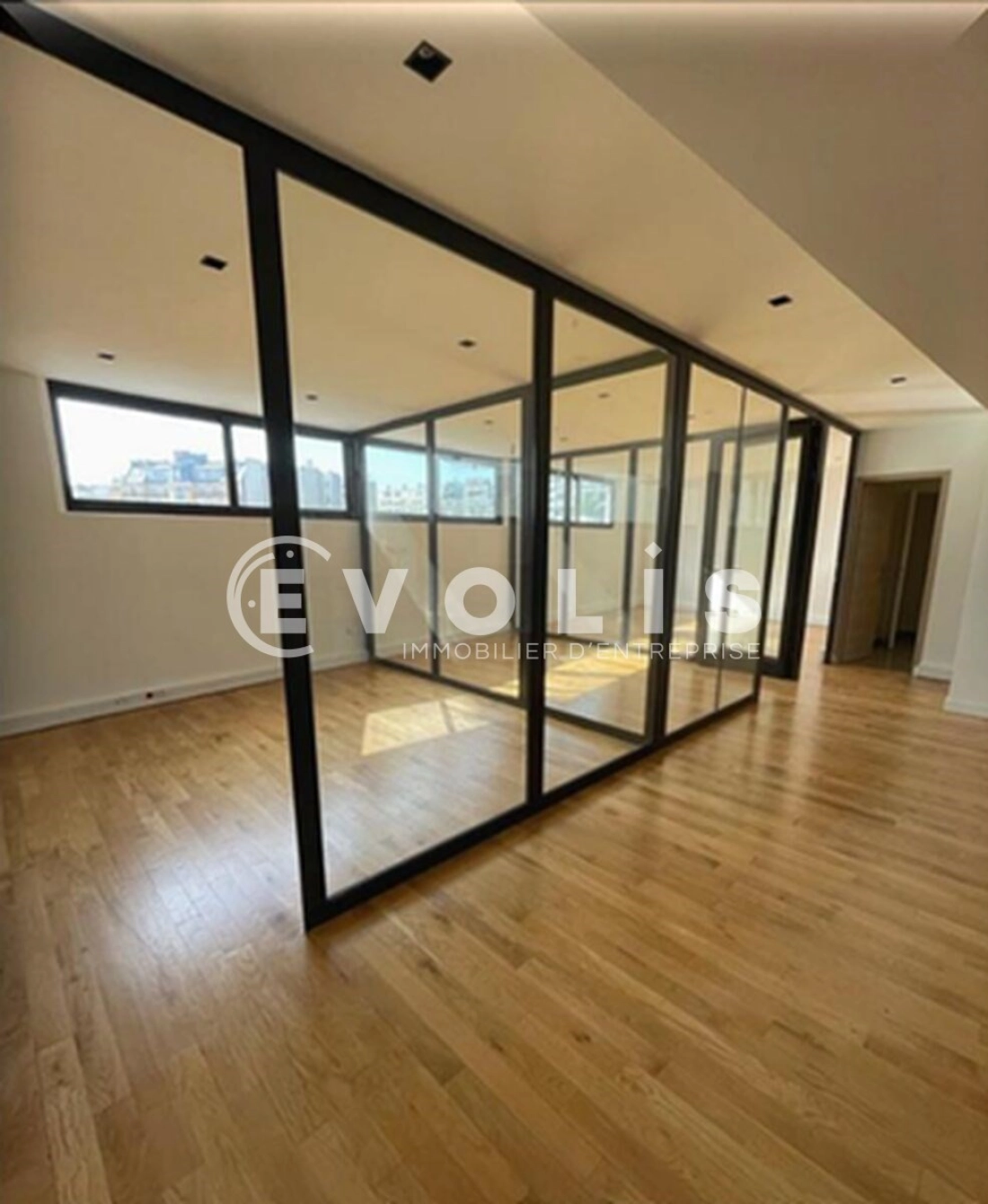 Photo 3 – location bureaux	PARIS (75016)