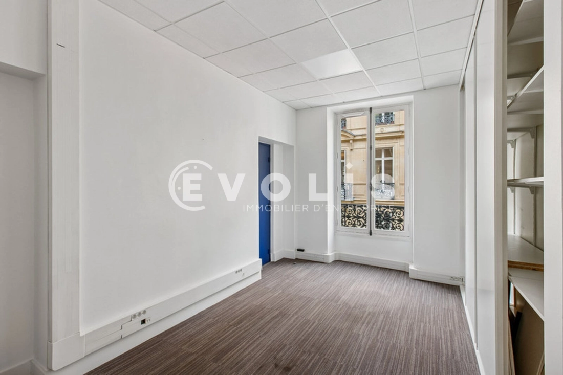 Photo 9 – location bureaux	PARIS (75008)