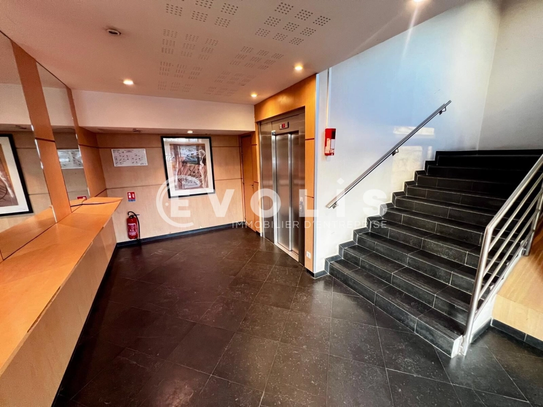 Photo 9 – vente bureaux	EVRY-COURCOURONNES (91080)