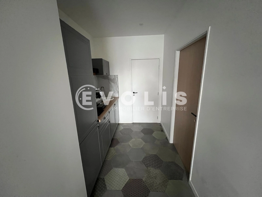 Photo 6 – location Entrepôts / activités	COURTRY (77181)