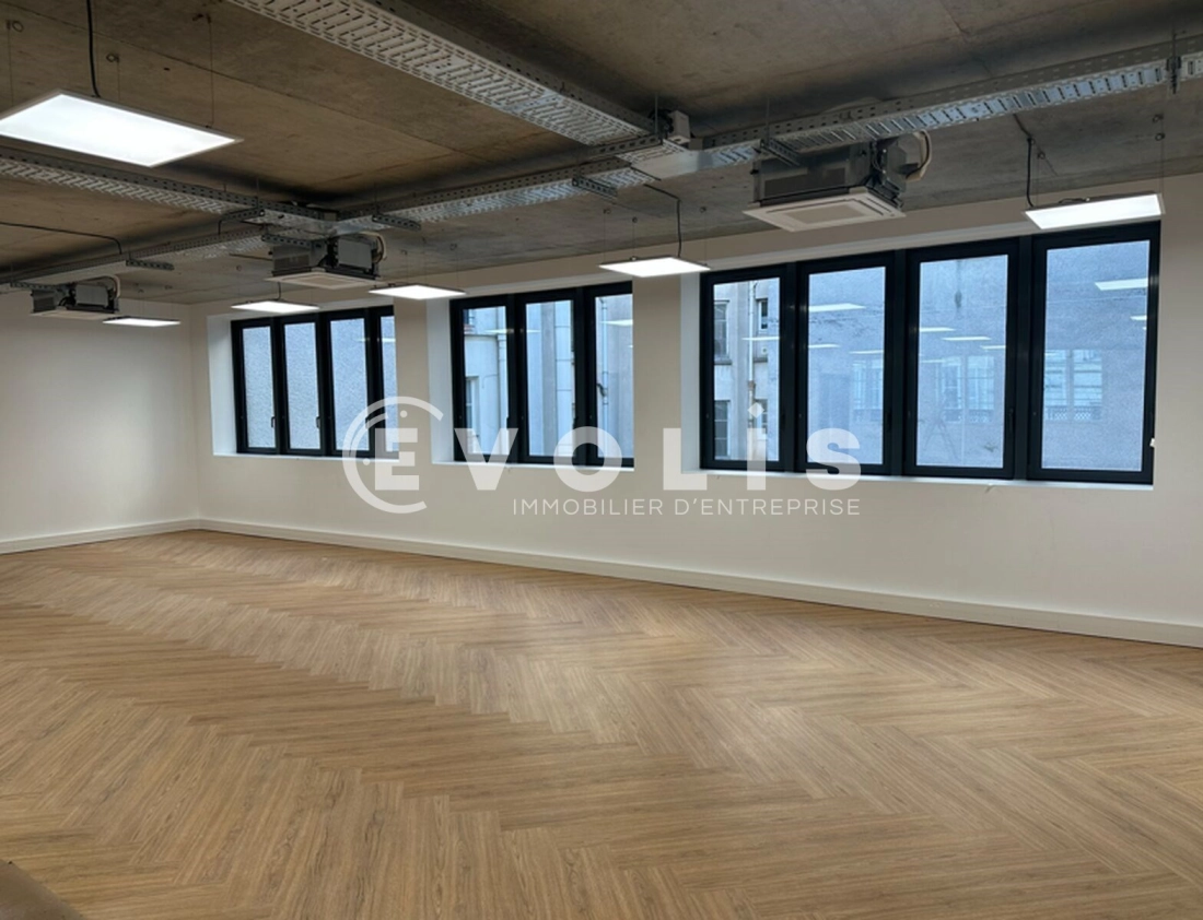 Photo 3 – location bureaux	PARIS (75010)