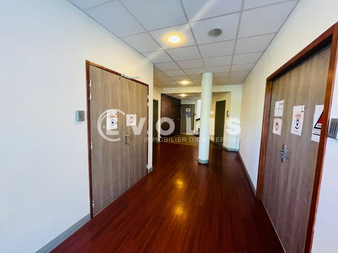 Photo 4 – location bureaux	LOGNES (77185)