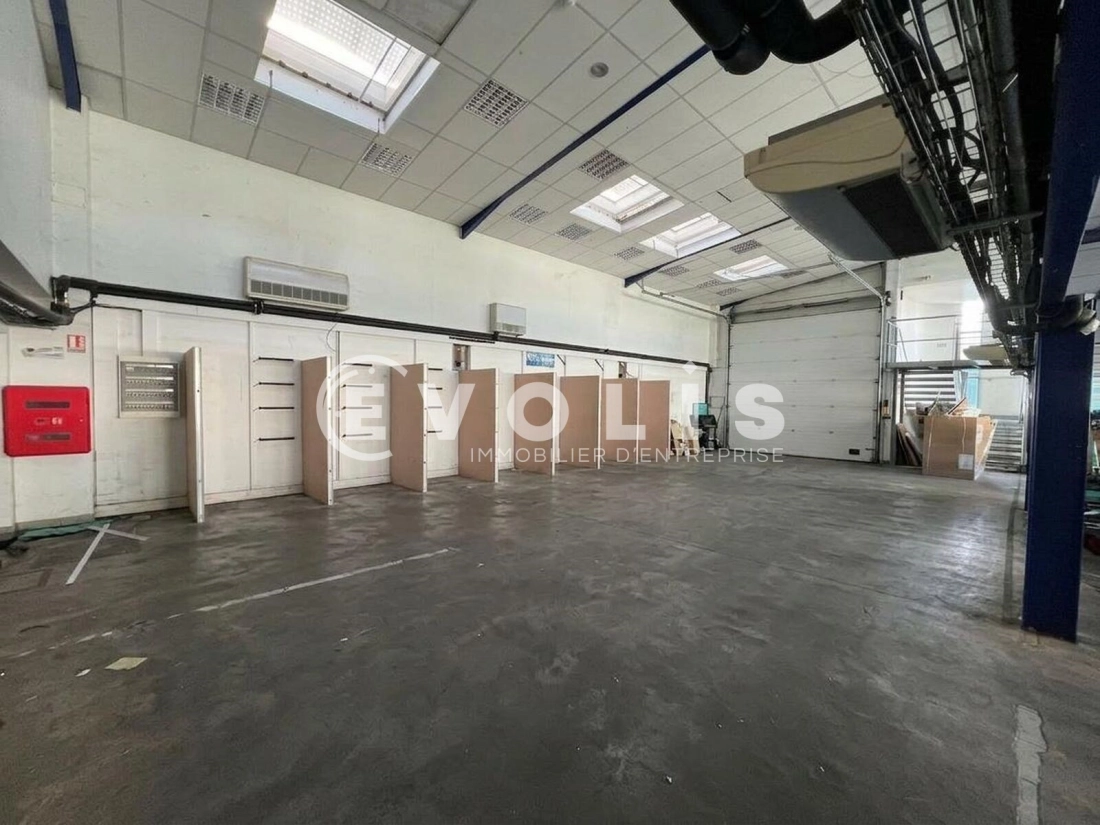 Photo 7 – location Entrepôts / activités	SAINT FONS (69190)