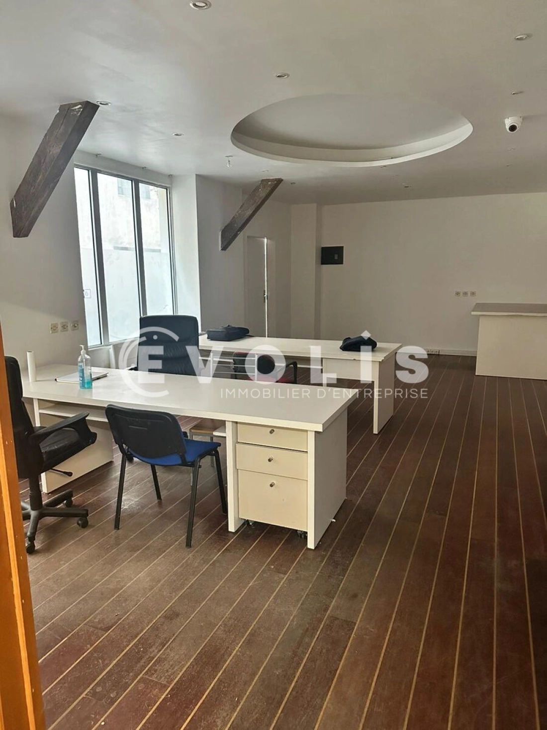 Photo 1 – location bureaux	PARIS (75010)
