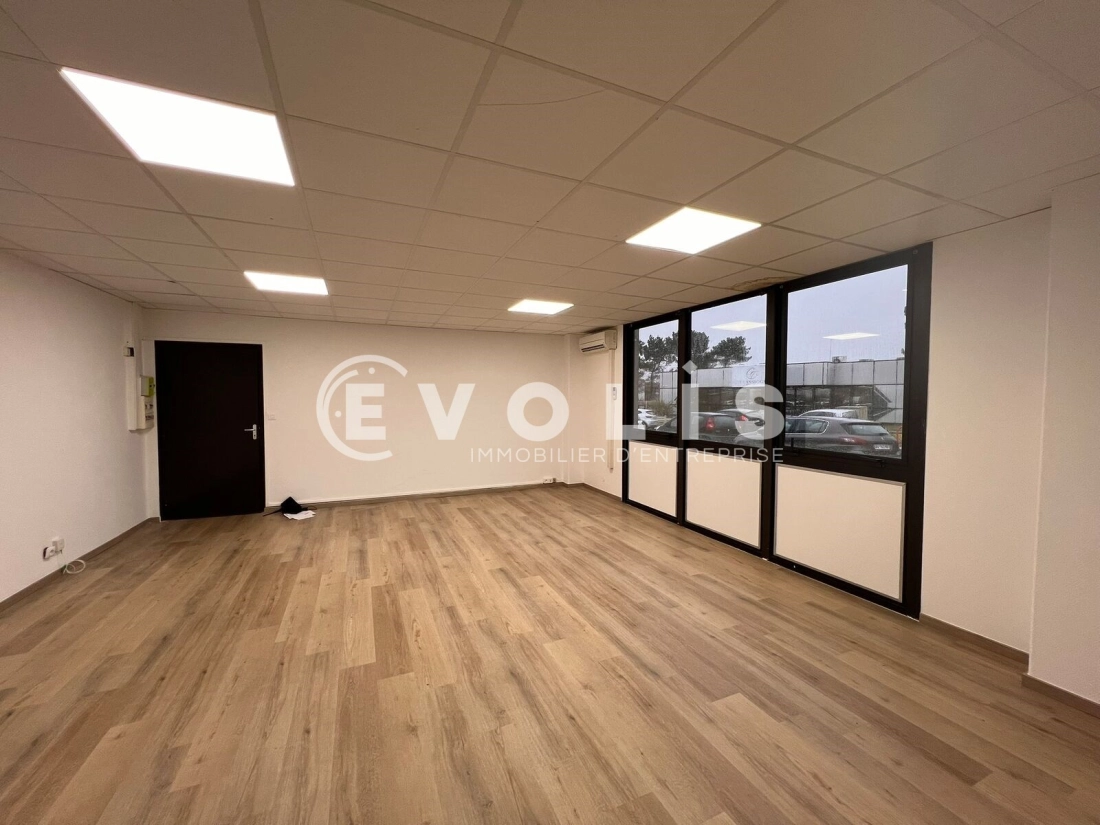 Photo 3 – location bureaux	MERIGNAC (33700)