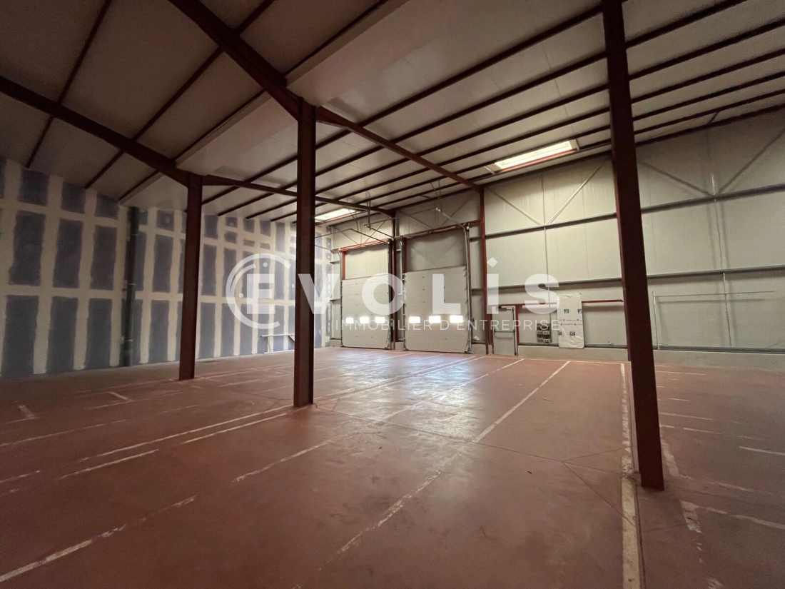 Photo 2 – location Entrepôts / activités	CARBON BLANC (33560)