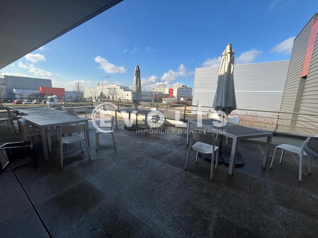 Photo 5 – vente Entrepôts / activités	JONAGE (69330)