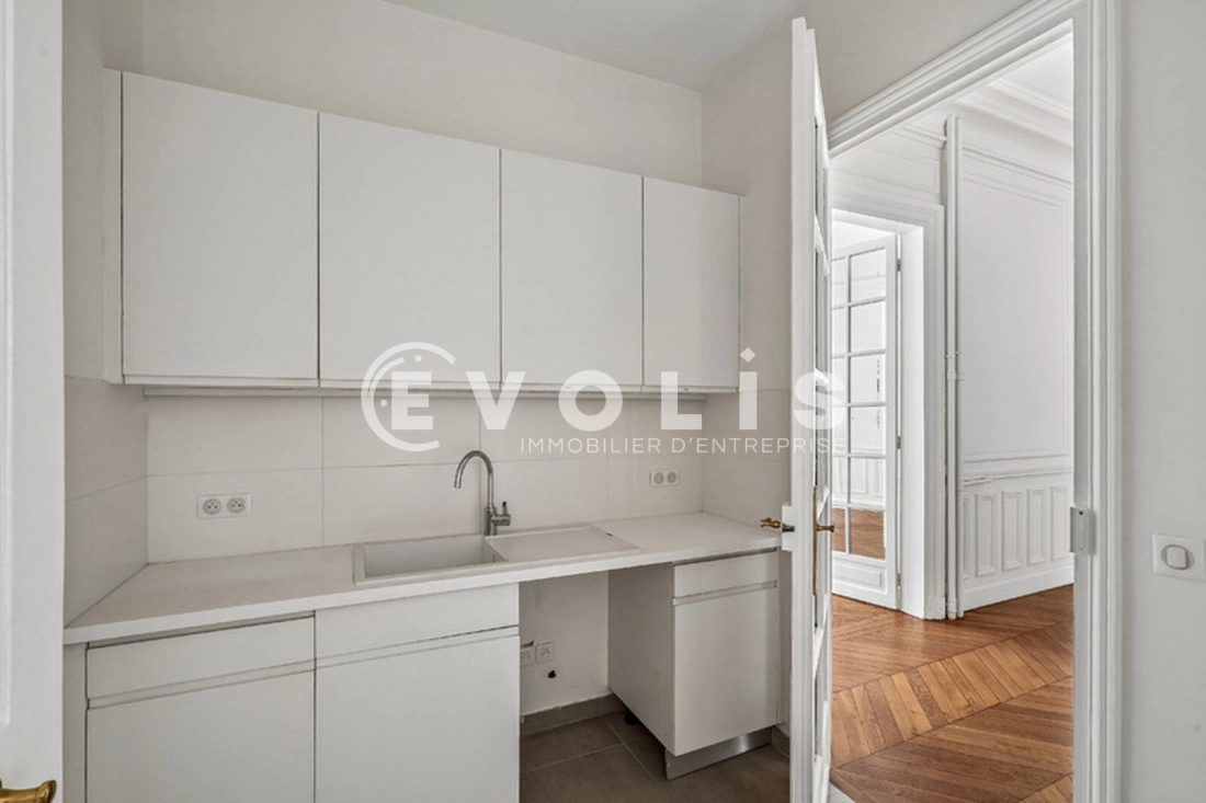 Photo 10 – location bureaux	PARIS (75017)