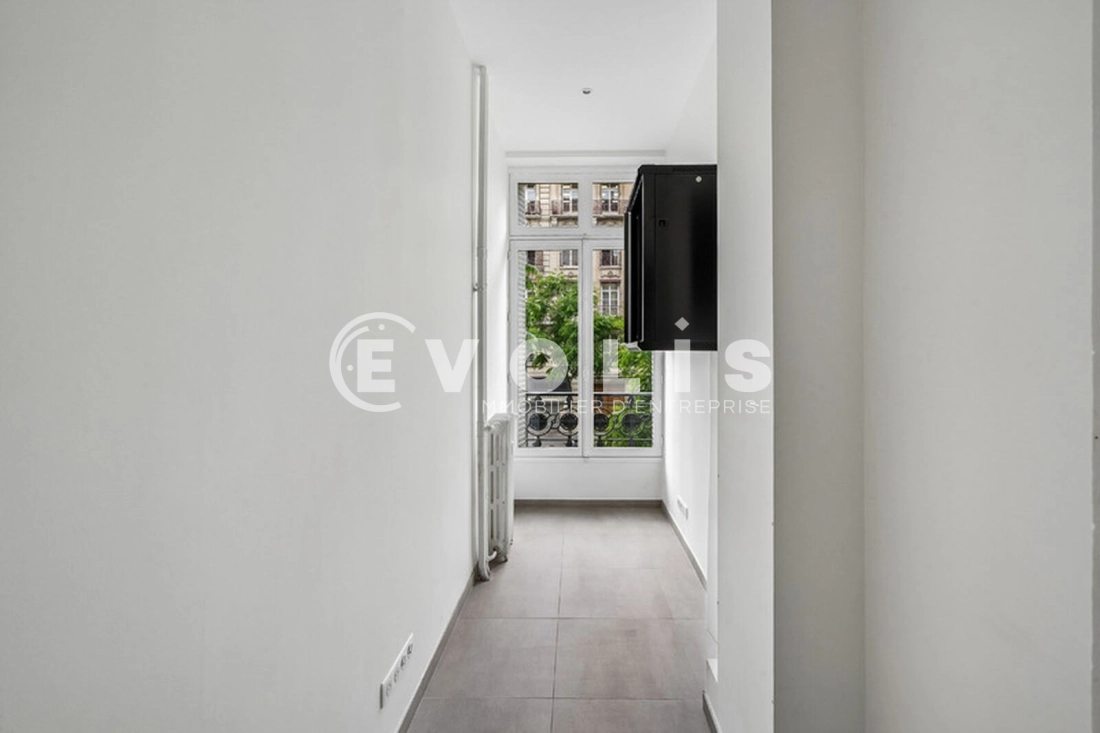 Photo 12 – location bureaux	PARIS (75017)
