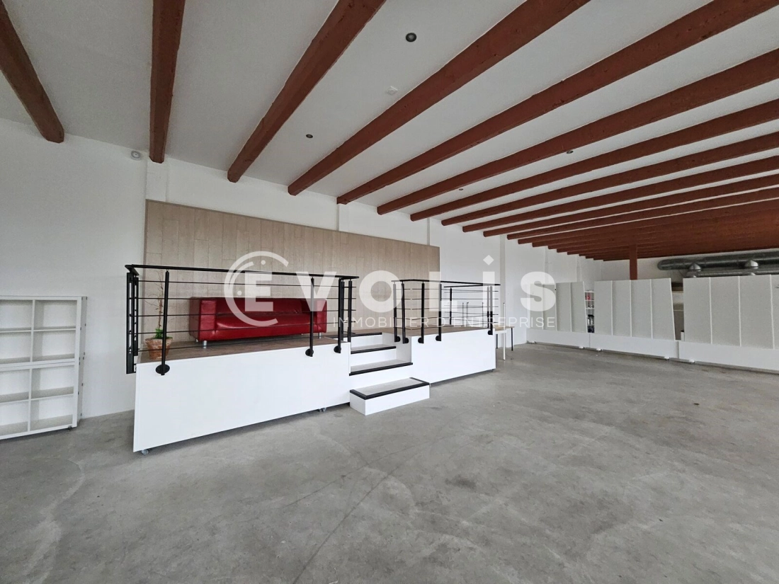 Photo 12 – location Entrepôts / activités	IVRY SUR SEINE (94200)