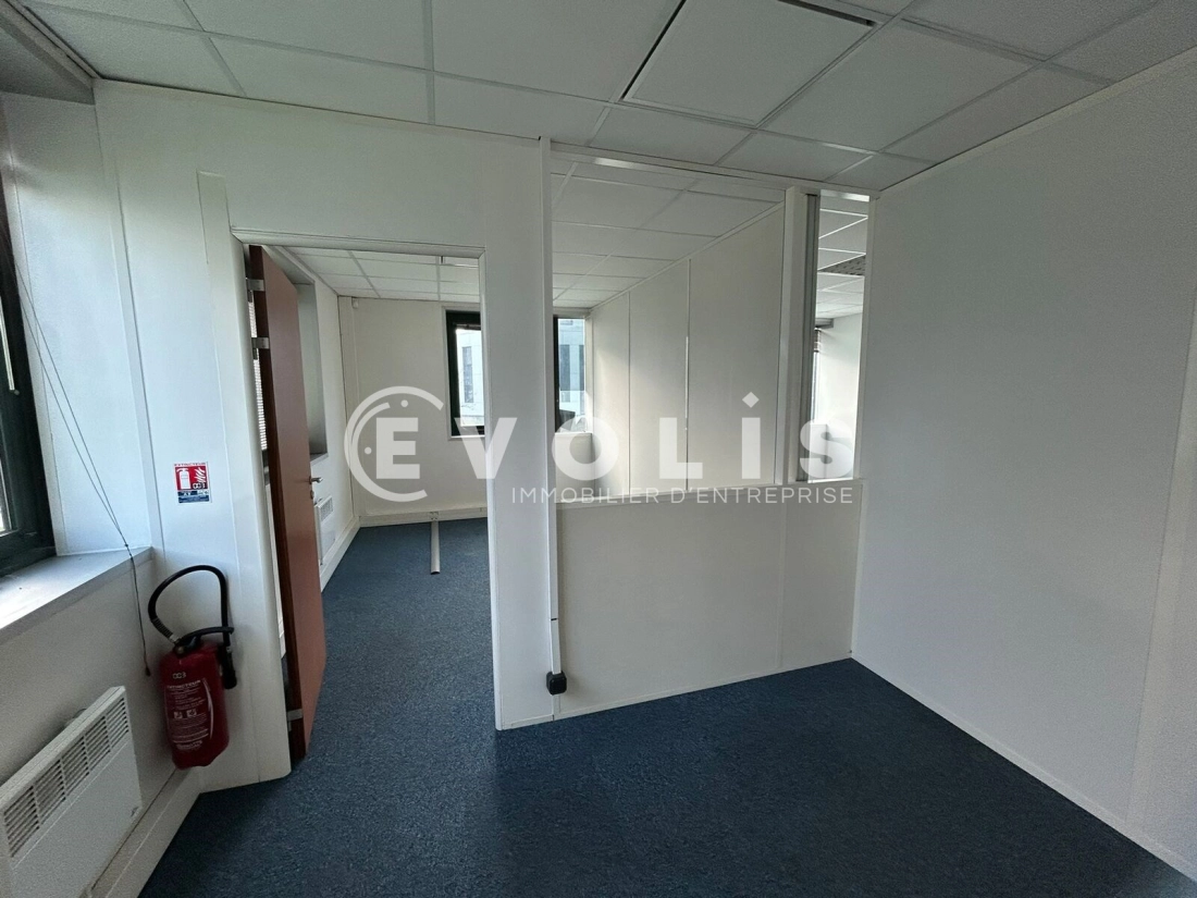 Photo 5 – location bureaux	BRUGES (33520)