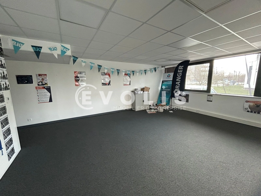 Photo 12 – location bureaux	BRUGES (33520)