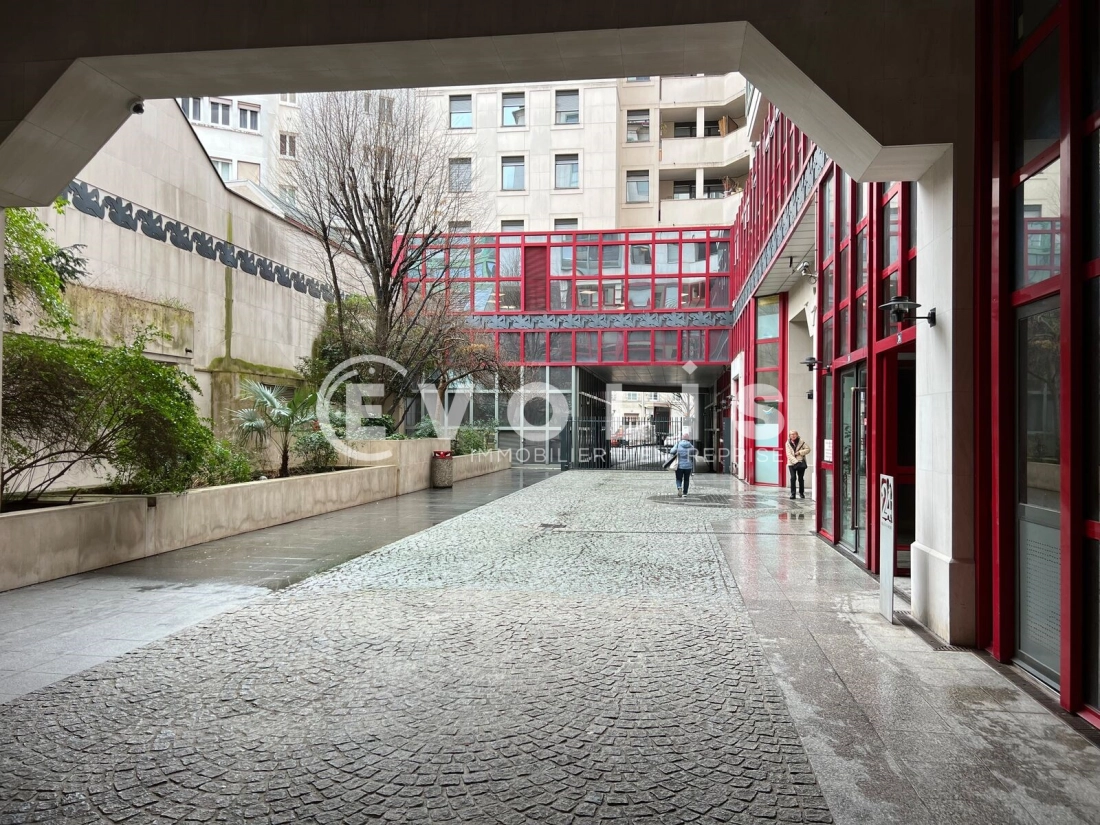Photo 8 – location bureaux	PARIS (75014)