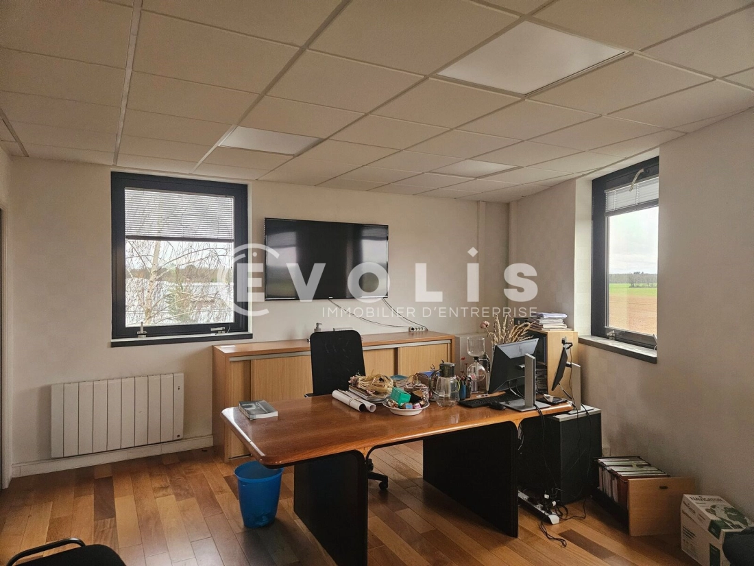 Photo 2 – location bureaux	LES ULIS (91940)