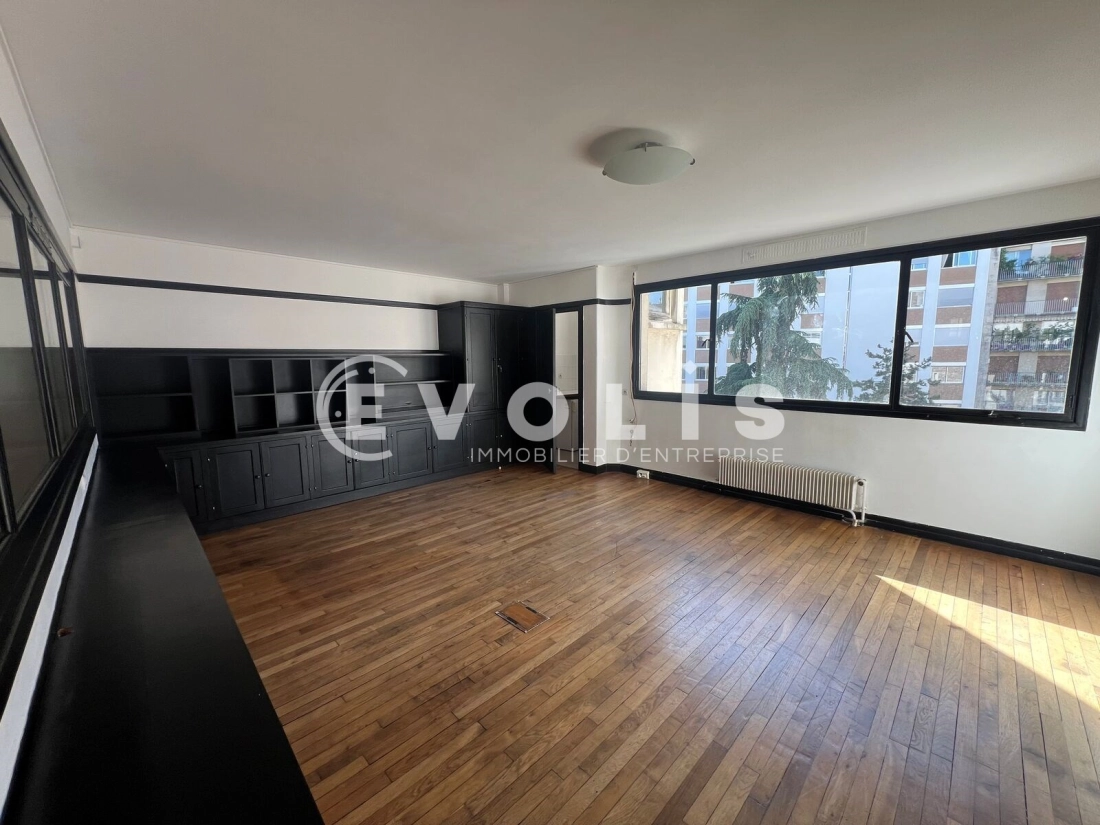 Photo 4 – vente bureaux	PARIS (75016)