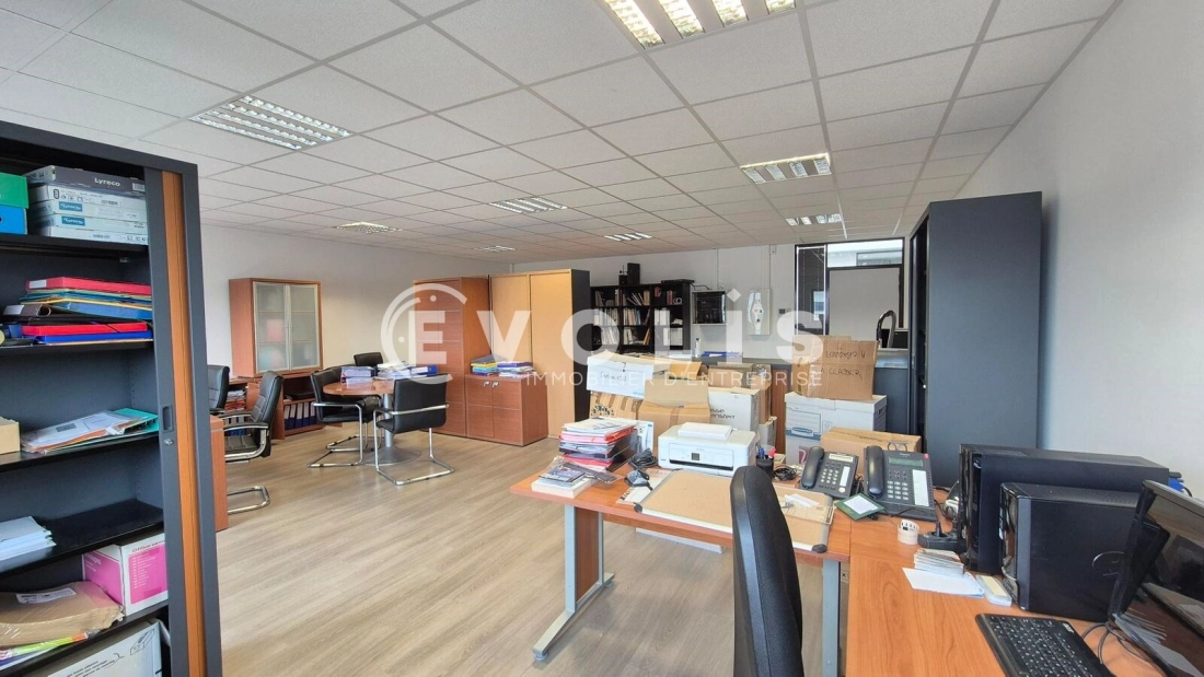Photo 5 – location bureaux	SERRIS (77700)