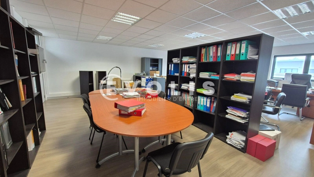 Photo 3 – location bureaux	SERRIS (77700)