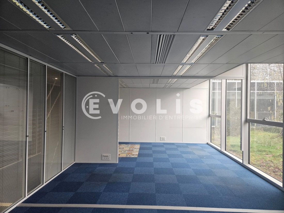 Photo 5 – location bureaux	ORSAY (91400)