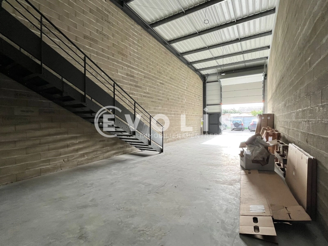 Photo 4 – vente Entrepôts / activités	LEGE CAP FERRET (33950)